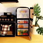 How to make a dollhouse refrigerator